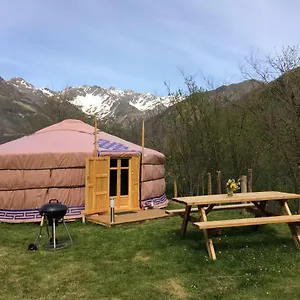 Yourtes Mongoles Gavarnie Tente de luxe
